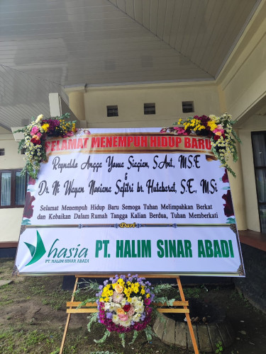 Papan Bunga Pernikahan rumahdukayossudarsopalangkaraya