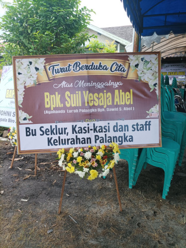 Karangan Bunga Duka rumahdukayossudarsopalangkaraya 087748567736 – Ungkapan Belasungkawa yang Penuh 