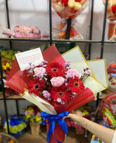 Flower Boutique rumahdukayossudarsopalangkaraya 087748567736